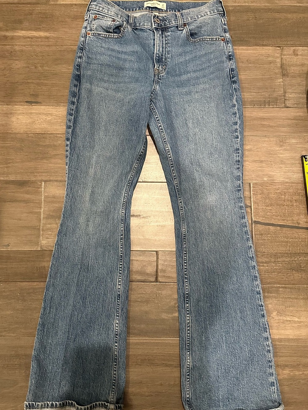 Abercrombie & Fitch Women's Blue Boot Cut Flare Mid Rise Jeans Size 27 Short